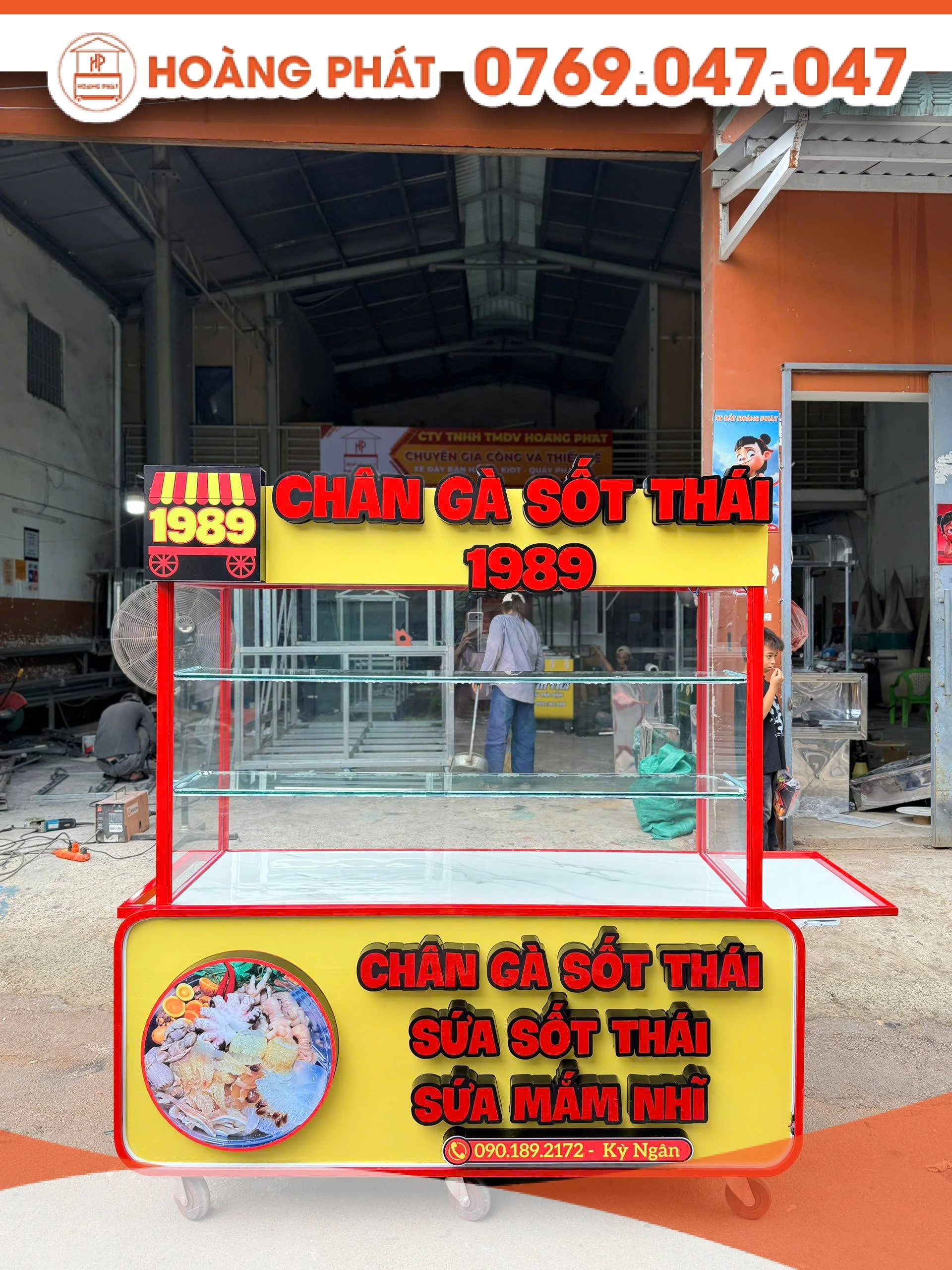Tủ xe bán hàng 1m6 x 60 x 2m XBH1313