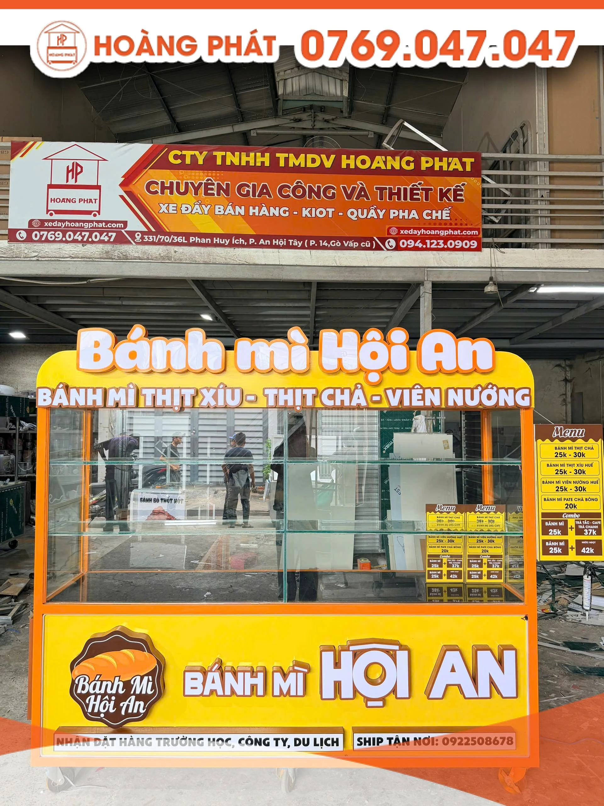 Tủ xe bán hàng góc 2m2 x 2m2 x 2m XBM1294